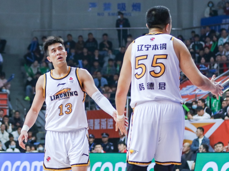  里程碑！韓德君8625分追平郭艾倫 并列遼籃隊(duì)史得分王