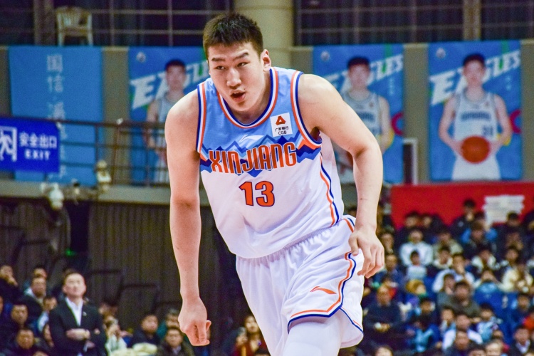  高效輸出！李炎哲半場7中5拿到12分2板1助1斷2帽