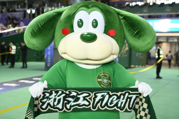  記者：為精簡人數(shù)和優(yōu)化年齡結(jié)構(gòu)，浙江隊(duì)今年可能不會報(bào)滿35人