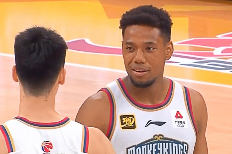  手感不錯！祝銘震半場6中4&3記三分拿下11分4籃板