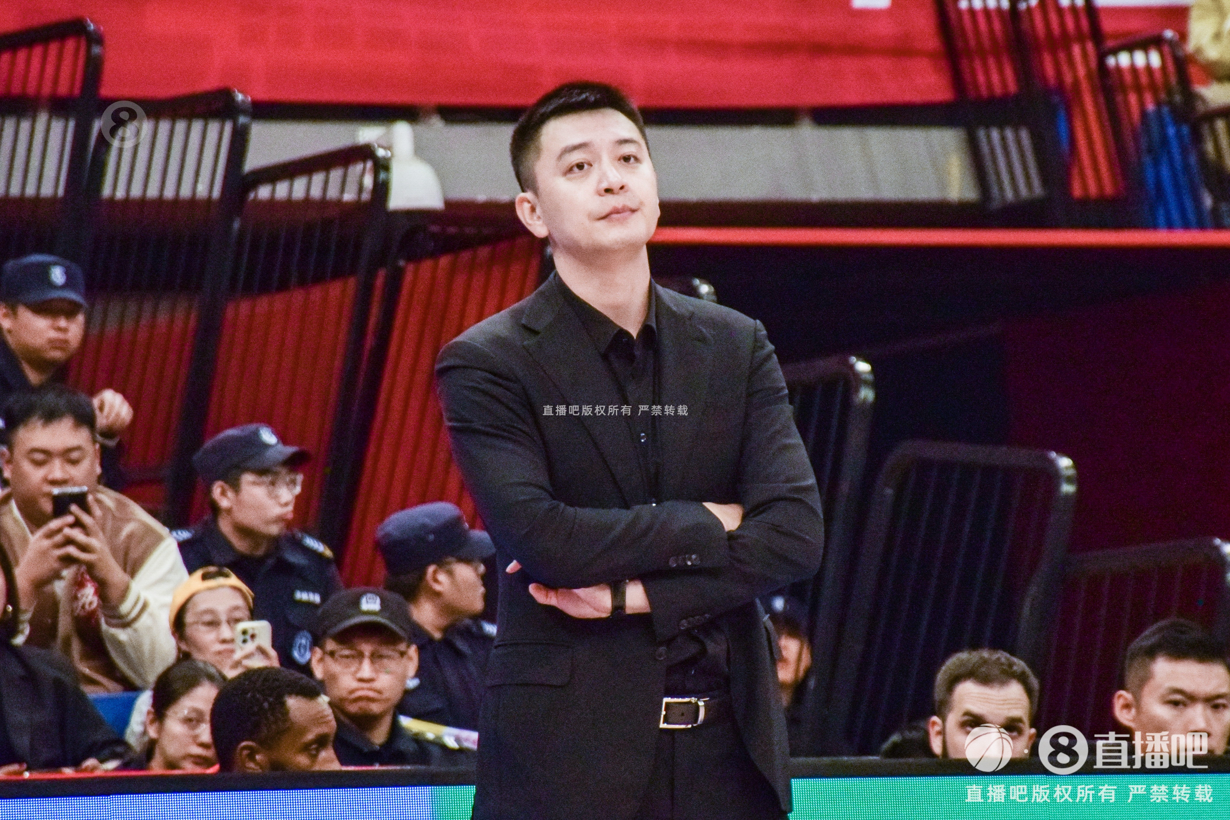  失誤頻頻！遼寧全隊半場失誤數(shù)達到14次 對手吉林10次